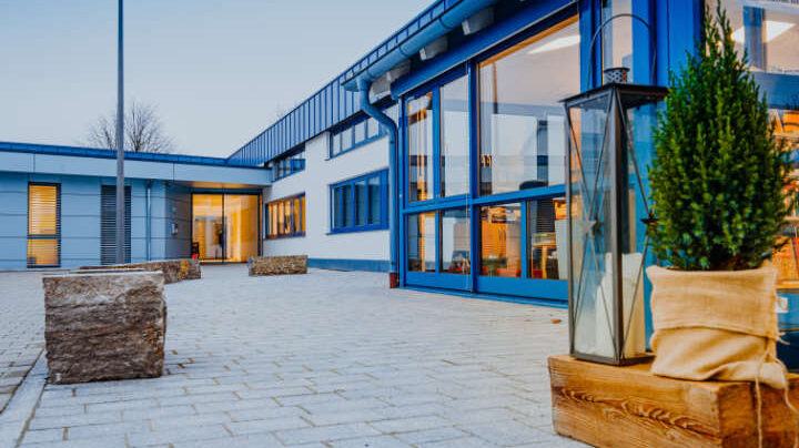 Konrad Hausbeck GmbH & Co. KG – Gewerbebau